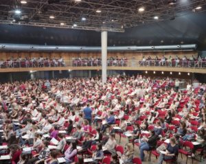 Διαγωνισμός για την πρόσληψη 12 νηπιαγωγών στον Δήμο της Φλωρεντίας. 2.813 άτομα πέρασαν τις εξετάσεις που έγινε στο θέατρο ObiHall της Φλωρεντίας.